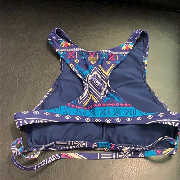 Roxy bikini top and bottom - Picture 2 of 8